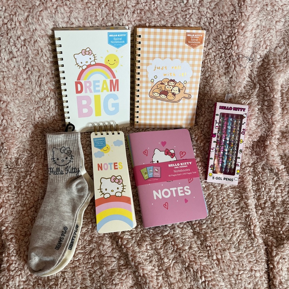 Hello kitty bundle